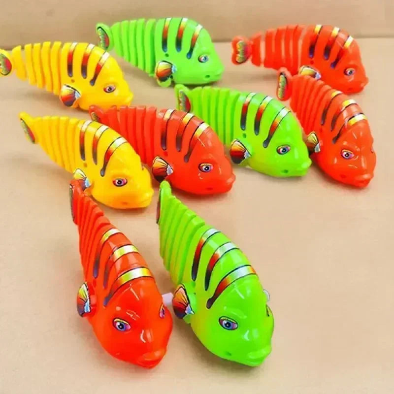 🐟Plastic Wind-Up Wiggle Fish Toys