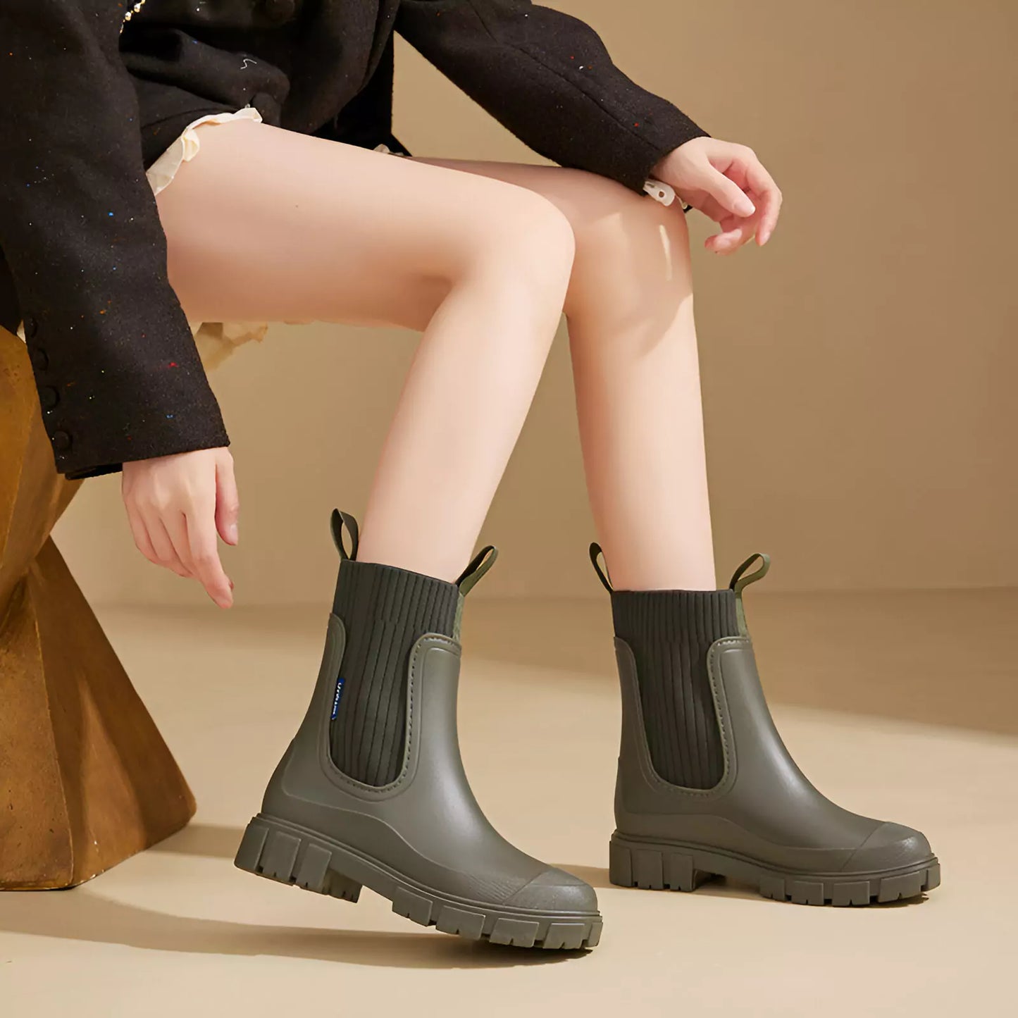 Dalizza™ Waterproof Fashionable Round Toe Boots